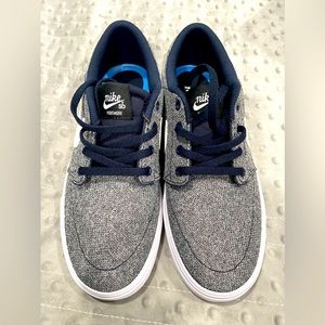 Nike SB Portmore II SLR size 8 US